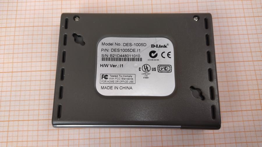 219-028-001 Коммутатор неуправляемый D-LINK DES-1005D #7