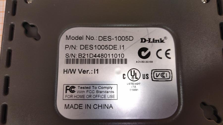 219-028-001 Коммутатор неуправляемый D-LINK DES-1005D #8