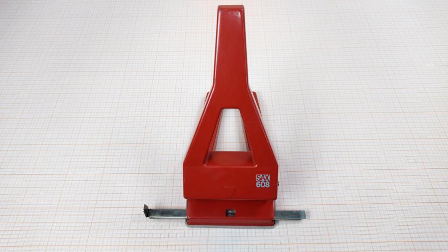 219-033-001 Дырокол SAX 608 #2