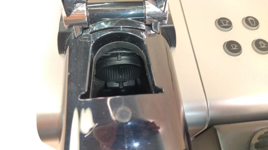 218-029-001 Кофемашина DELONGHI NESPRESSO Lattissima+ EN 520.S #11