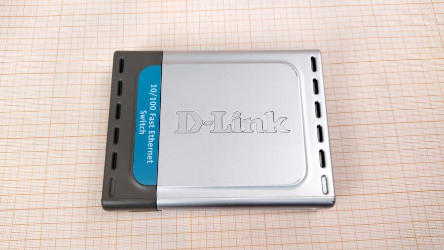 219-028-002 Коммутатор неуправляемый D-LINK DES-1005D #3