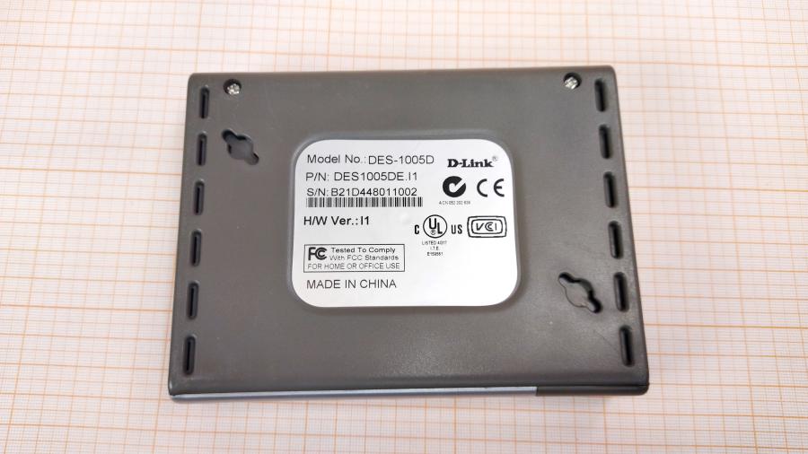 219-028-002 Коммутатор неуправляемый D-LINK DES-1005D #7