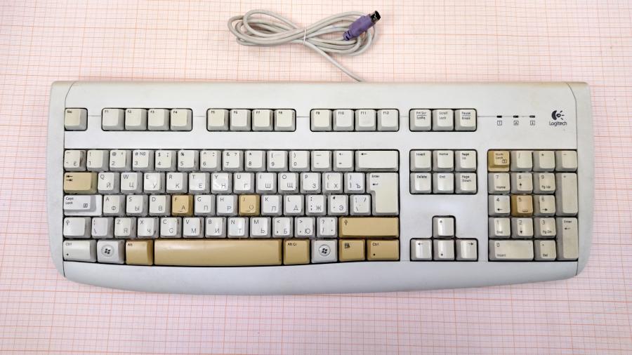 218-039-001 Клавиатура проводная Logitech Deluxe 250 Y-SAF76 #1