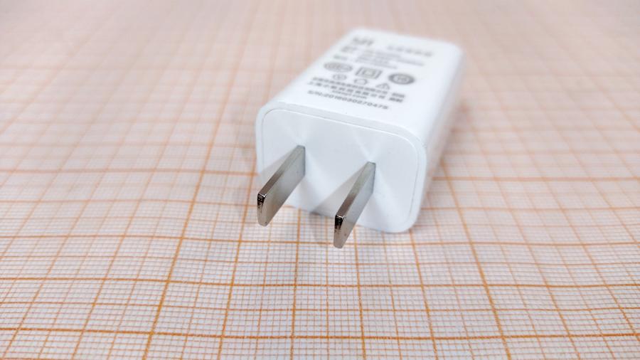 218-051-001 СЗУ для мобильных устройств Xiaoyi A8-501000 #4