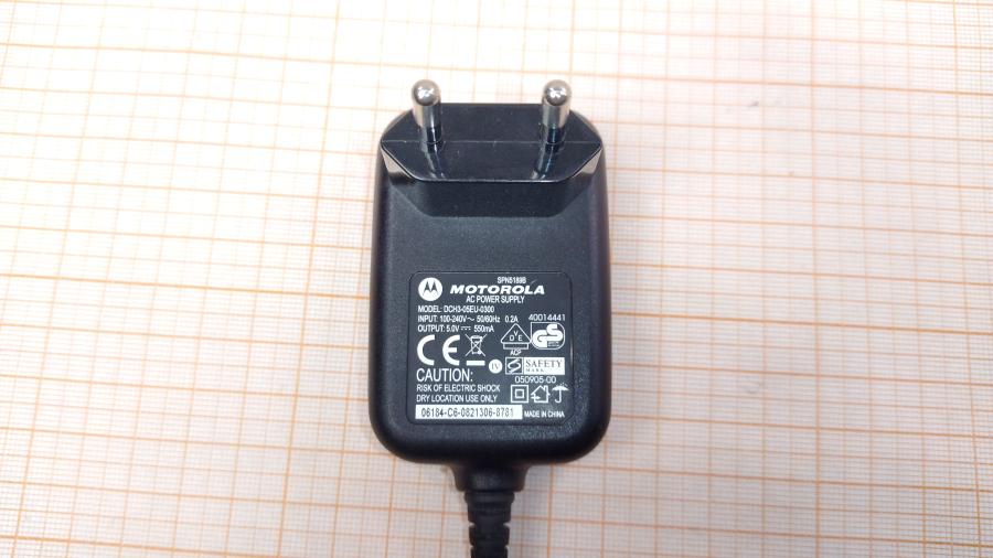 218-054-001 СЗУ для мобильных устройств Motorola DCH3-05EU-0300 #4