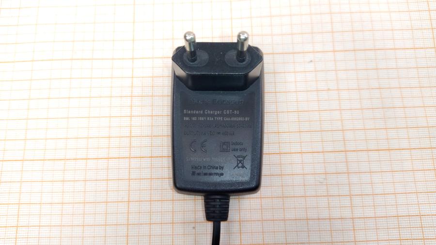 218-057-001 СЗУ для мобильных устройств Sony Ericsson CST-60 #4