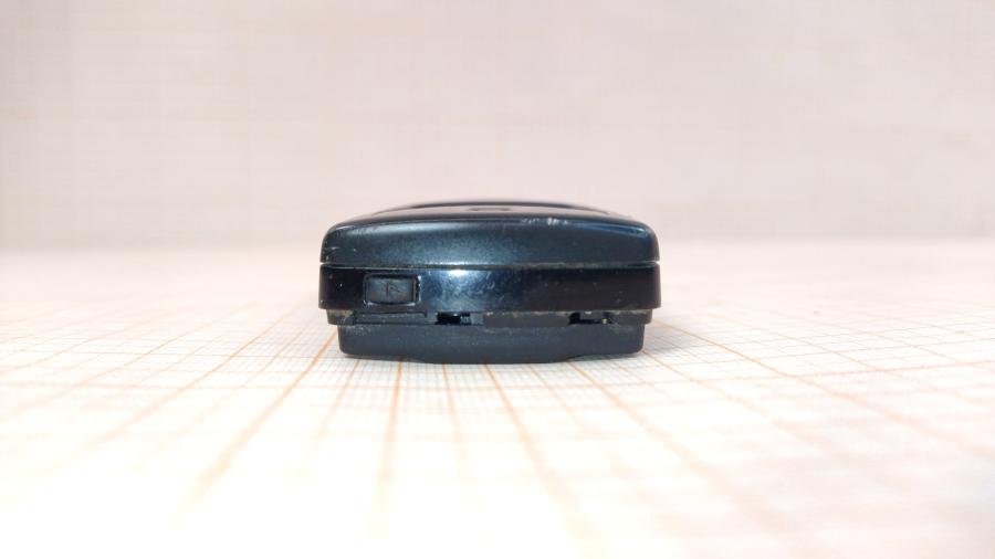 218-089-001 Мобильный телефон NOKIA 8910i #9