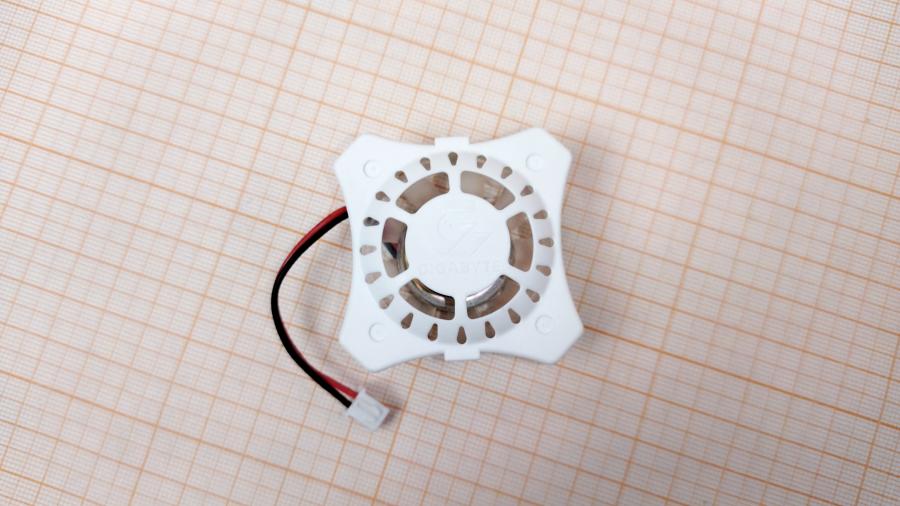 218-119-001 Вентилятор GIGABYTE 12SF3-004010-32 #2