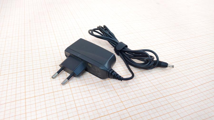 218-128-001 СЗУ для мобильных устройств NOKIA ACP-12E #1