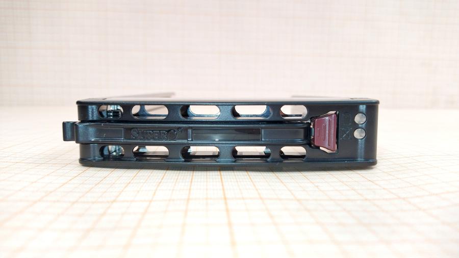 218-159-001 HDD-tray SuperMicro MCP-220-00092-0B #2