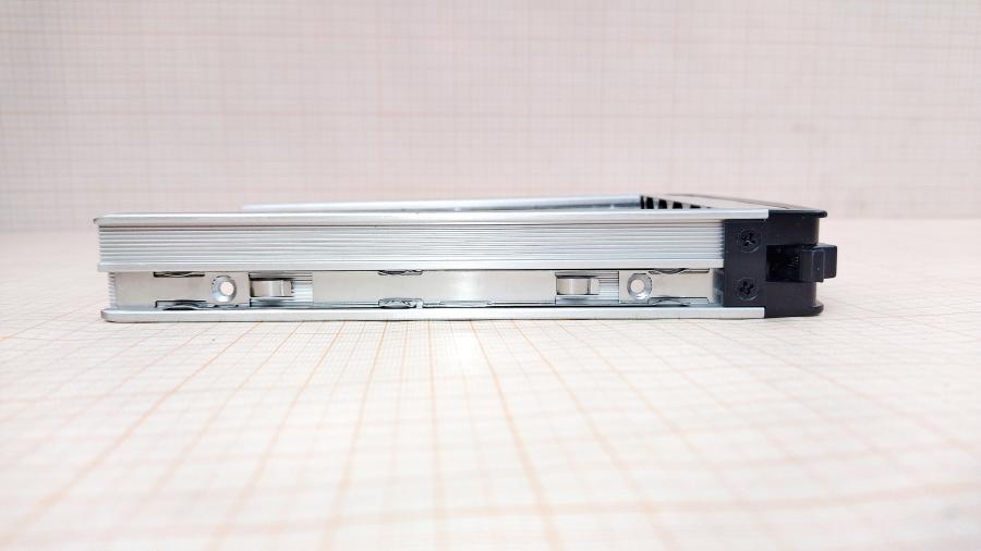 218-159-001 HDD-tray SuperMicro MCP-220-00092-0B #5