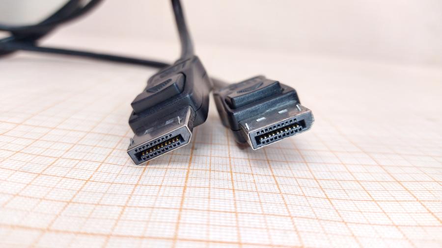 218-194-001 Кабель Display Port BizLink DP (M) - DP (M) 2m #4