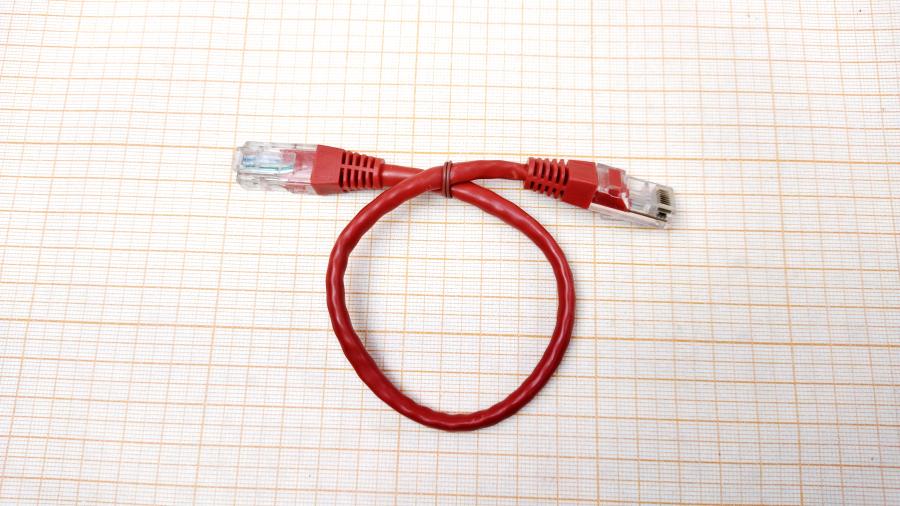 218-214-001 Патч-корд  U/UTP Cat.5E 0.25m Красный #1