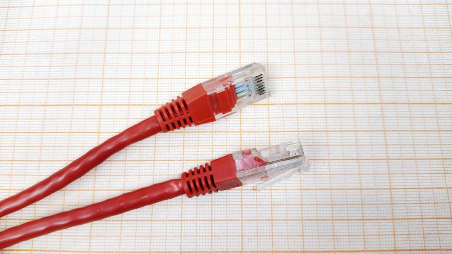 218-214-001 Патч-корд  U/UTP Cat.5E 0.25m Красный #2