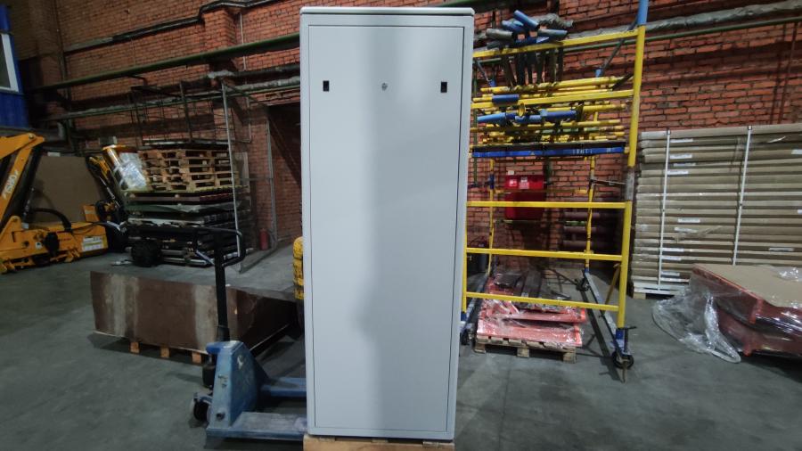 192-001-001 Шкаф телекоммуникационный ESTAP Universal Line CKR44U68GF1R2 #22