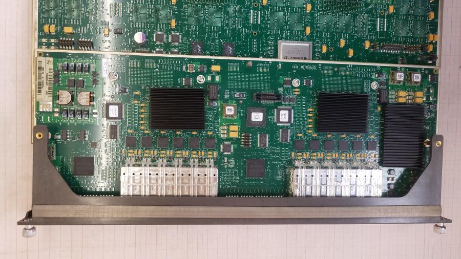 221-001-001 Модуль расширения д/коммутатора AVAYA 8834XG #10