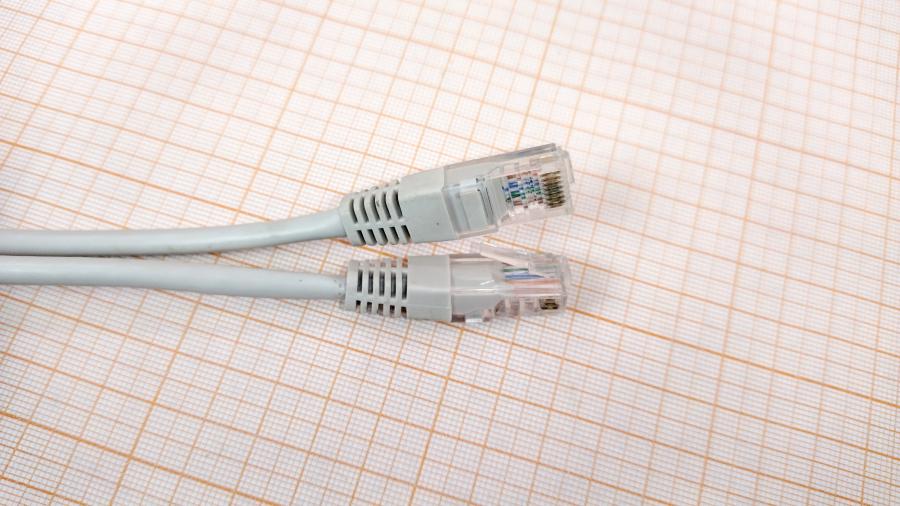 218-223-001 Патч-корд  U/UTP Cat.5E 0.5m Серый #2