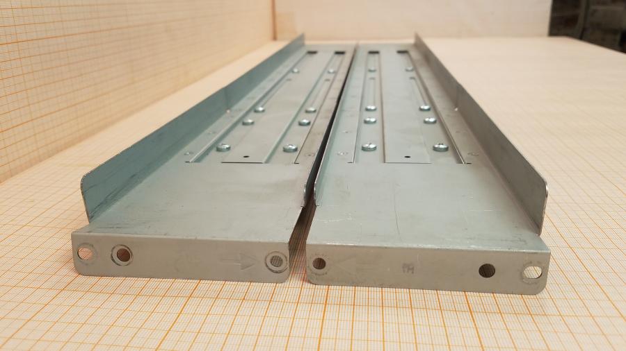 195-226-001 Комплект рельс в стойку  Универсальные 2U #4