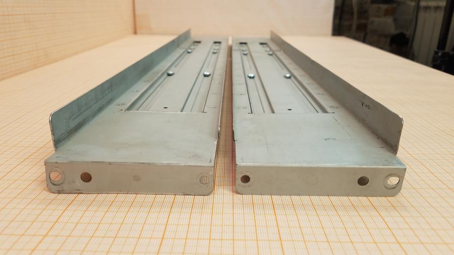 195-226-001 Комплект рельс в стойку  Универсальные 2U #5