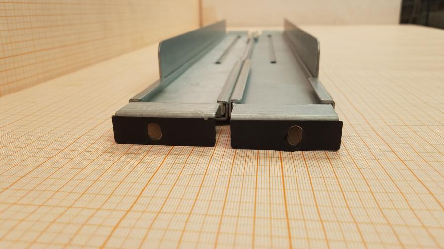 195-227-001 Комплект рельс в стойку  Универсальные 1U #4