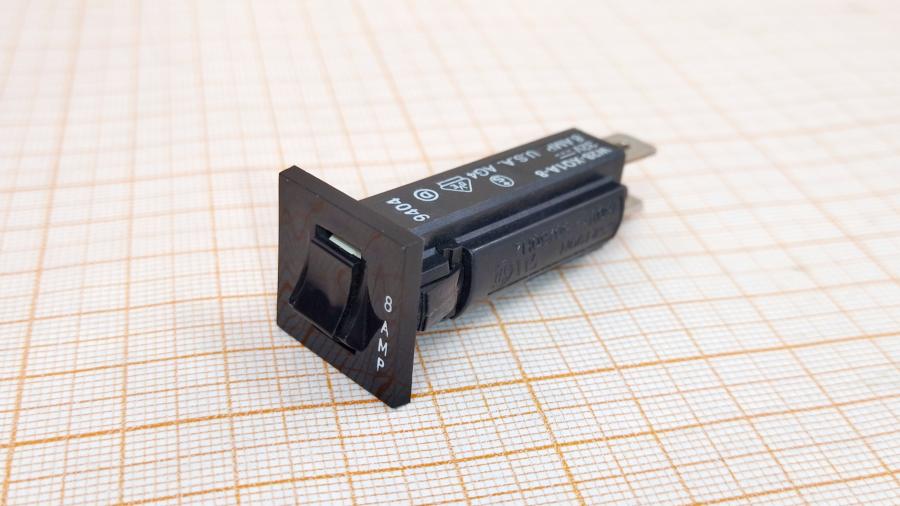 219-116-001 Выключатель максимального тока  W28-XQ1A-8 #1