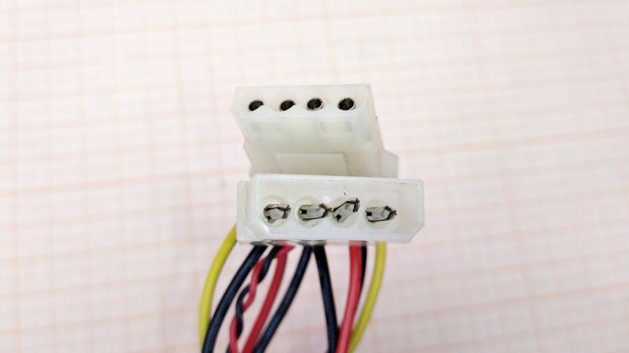 219-180-001 Переходник питания  Molex (F) - Molex (M) + 2-Pin (F) #2