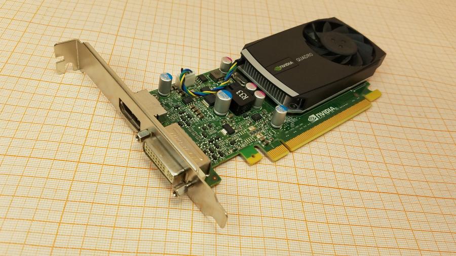 220-026-001 VGA PCI-E NVIDIA Quadro 400 #1
