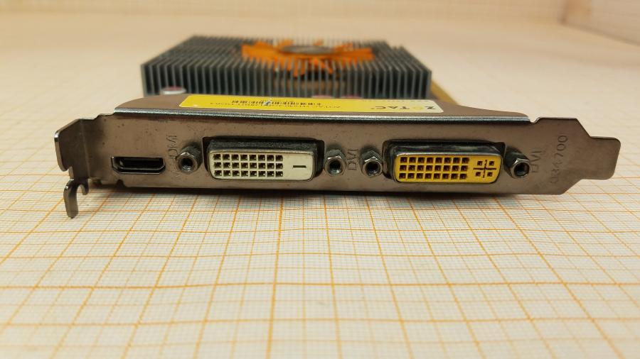 218-255-001 GeForce 600-Series ZOTAC GeForce GT 640 #3