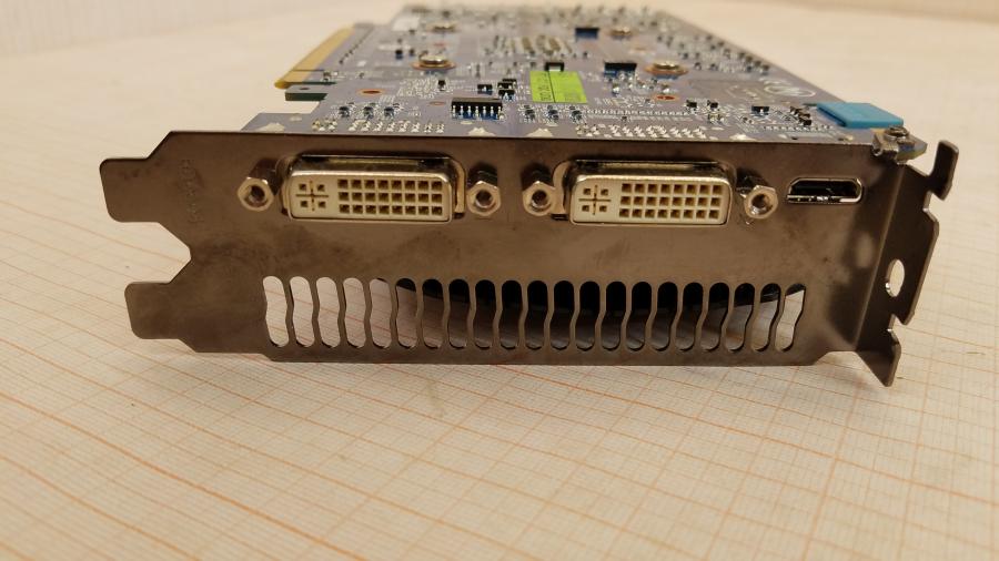 219-186-001 GeForce 400-Series GIGABYTE GeForce GTX 460 SE #4