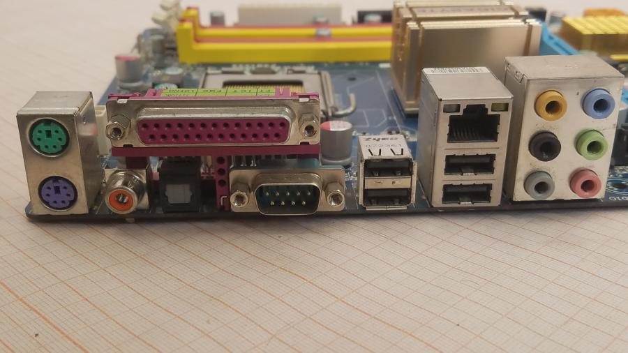 219-204-001 MB LGA 775 GIGABYTE GA-P35-DS3L #4