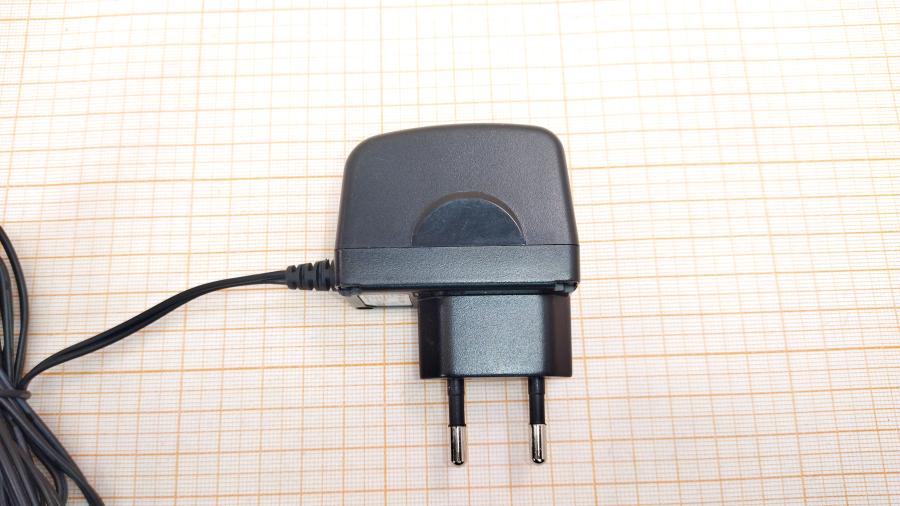 219-241-001 СЗУ для мобильных устройств Logitech L-LD4-2 #4