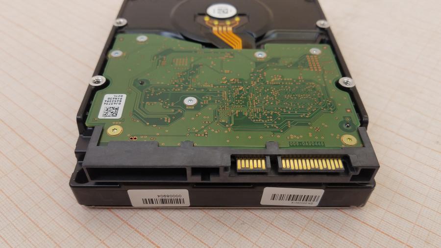 222-016-001 HDD 3.5" SATA HGST HUS726060ALE614 #4