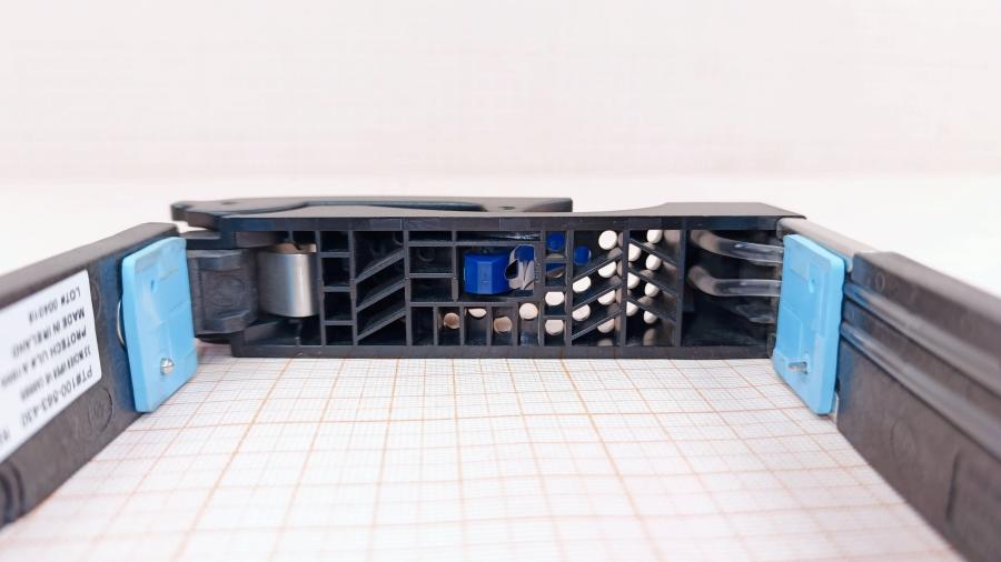 223-020-001 HDD-tray EMC 100-563-430 #6