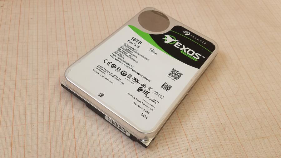 222-025-001 HDD 3.5" SATA SEAGATE Exos X16 ST16000NM001G #1