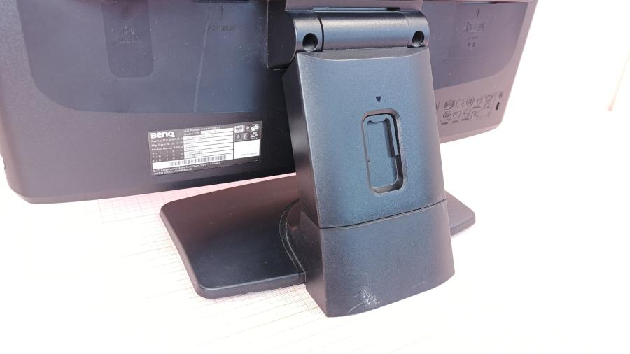 223-036-001 Монитор ЖК BENQ E900A #6