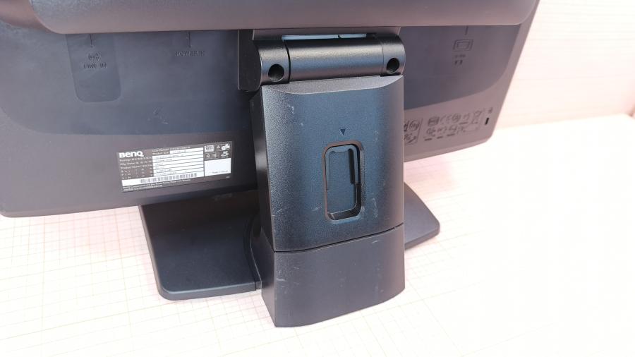 223-036-002 Монитор ЖК BENQ E900A #6