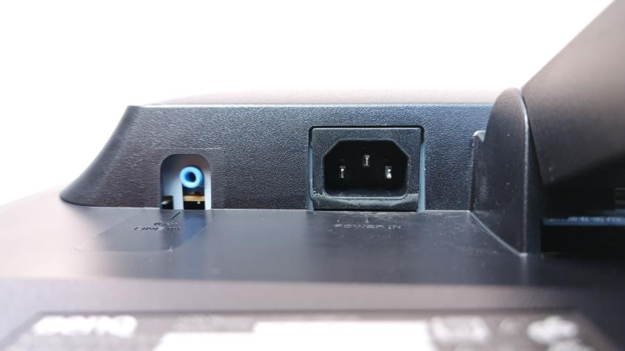 223-036-003 Монитор ЖК BENQ E900A #8