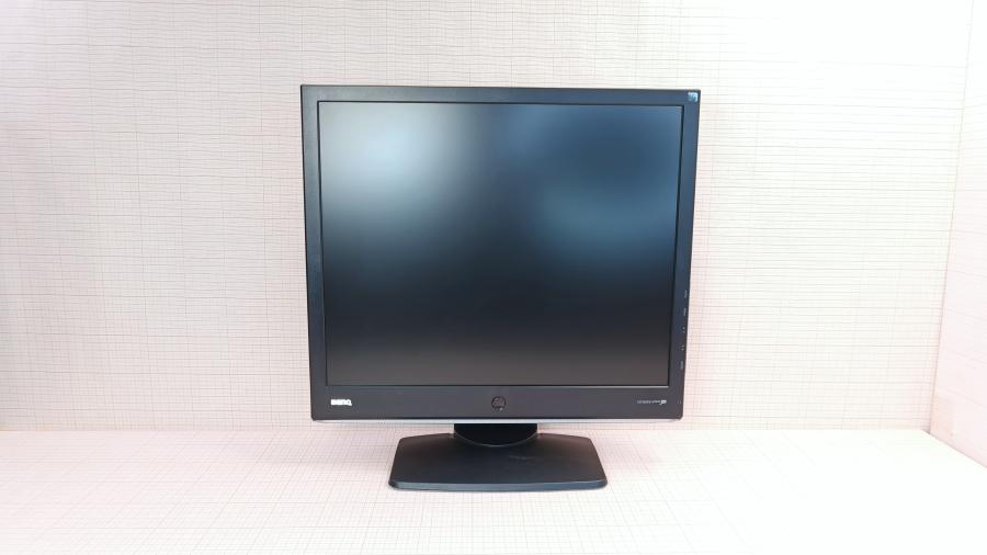 223-036-004 Монитор ЖК BENQ E900A #1