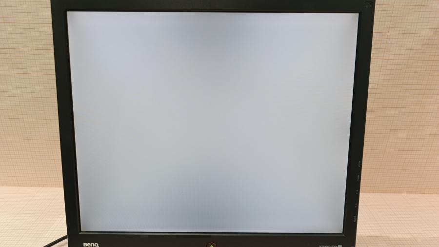 223-036-004 Монитор ЖК BENQ E900A #10