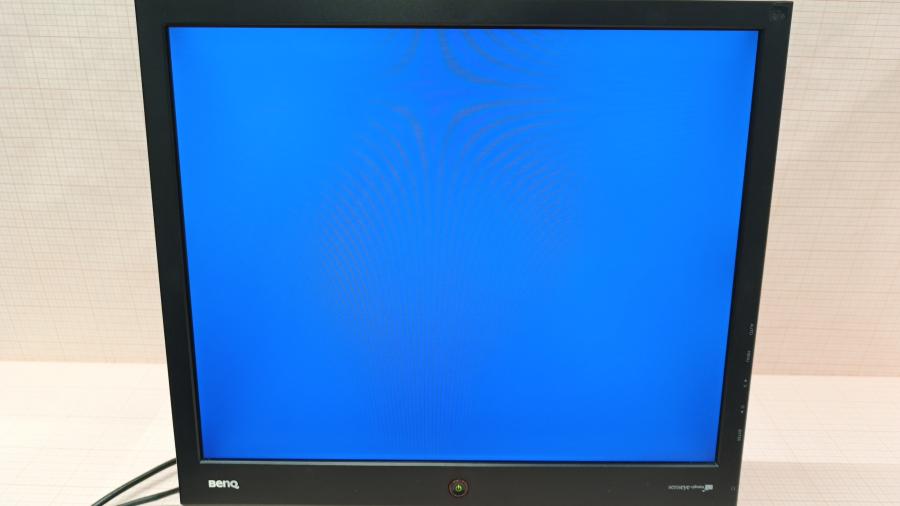 223-036-004 Монитор ЖК BENQ E900A #15