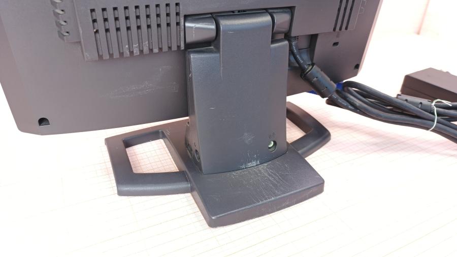 223-043-001 Монитор ЖК AOC LM520A #6