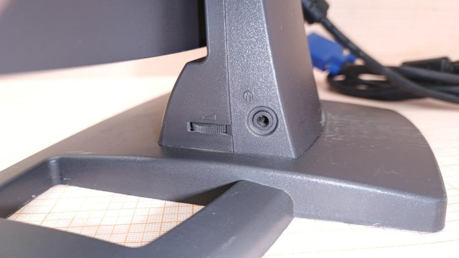 223-043-001 Монитор ЖК AOC LM520A #7