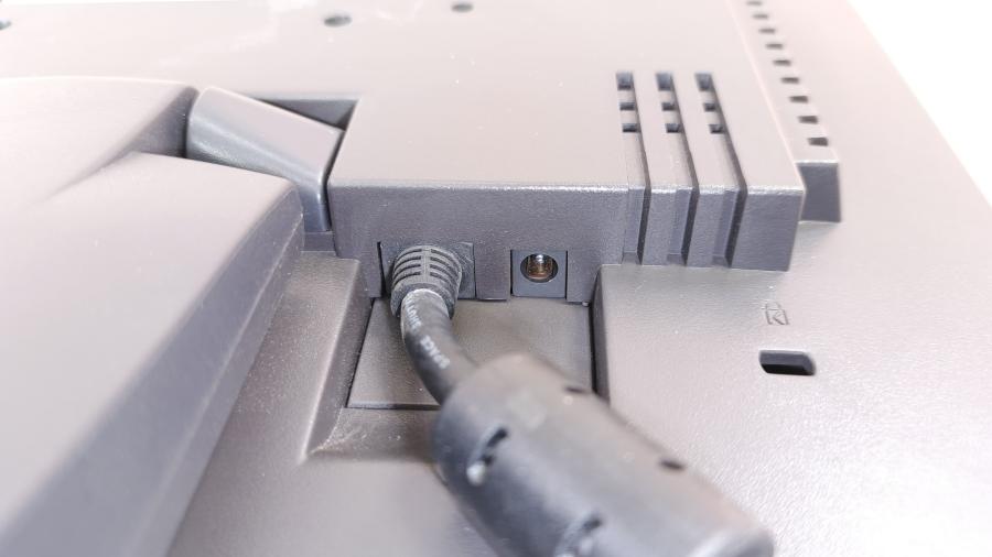 223-043-001 Монитор ЖК AOC LM520A #9