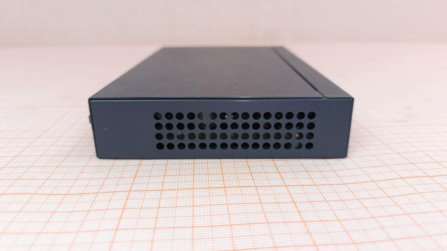 223-047-001 Коммутатор неуправляемый HP 1410-8 #5