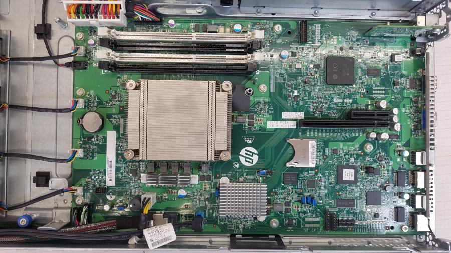 223-048-002 Сервер HP ProLiant DL320e Gen8 #11