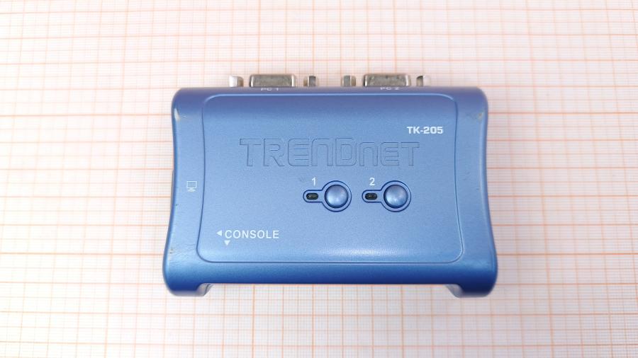 223-054-001 Свитч KVM TRENDnet TK-205 #3