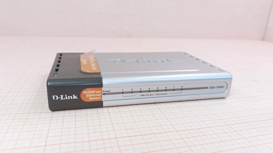 223-061-001 Коммутатор неуправляемый D-LINK DES-1008D/H7 #1