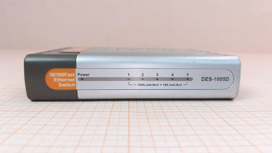 223-063-001 Коммутатор неуправляемый D-LINK DES-1005D #2