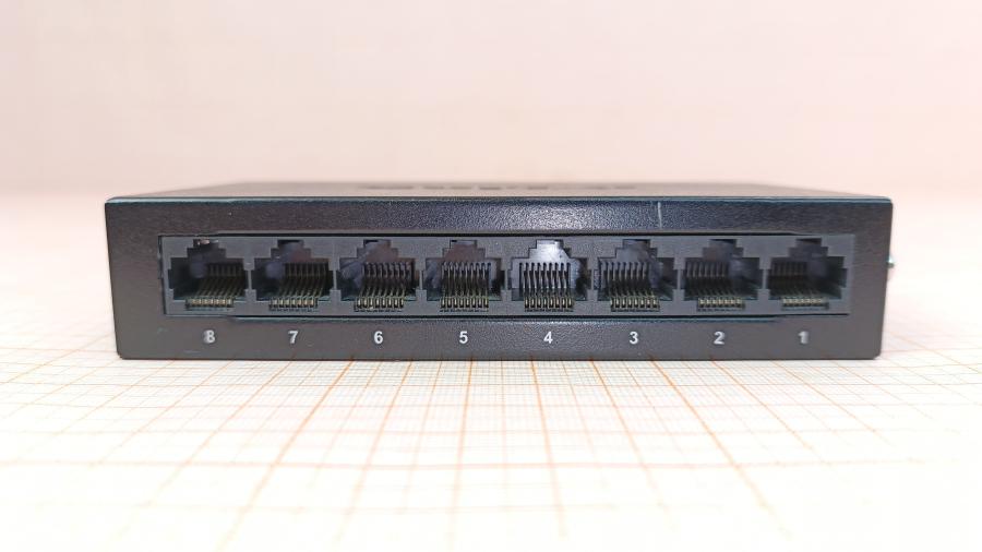 223-065-001 Коммутатор неуправляемый D-LINK DGS-1008D/J2 #6