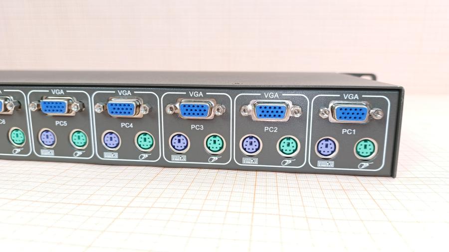 223-066-001 Свитч KVM D-LINK DKVM-8E #10